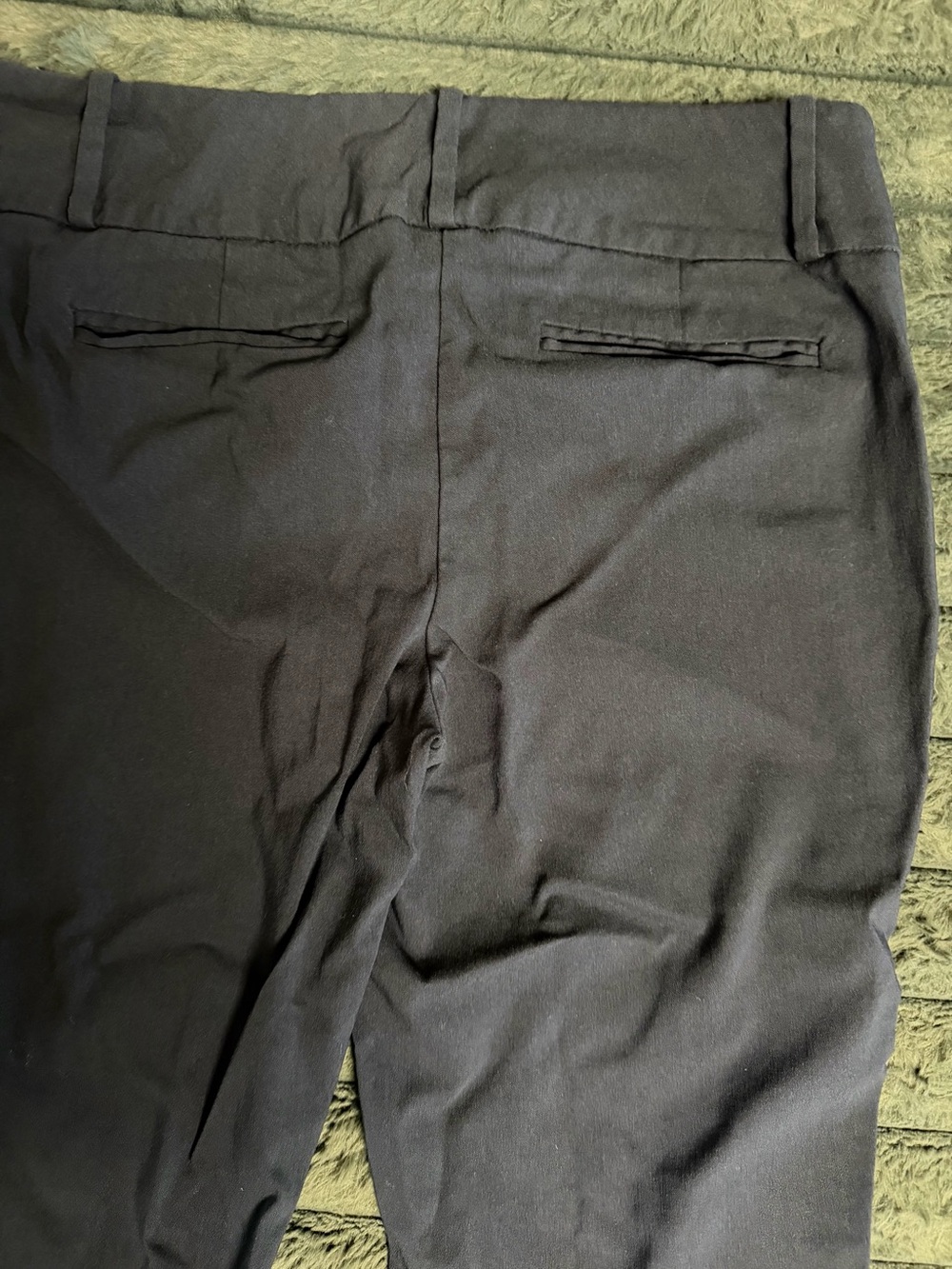 Eddie Bauer Black Women's Cargo Capris - Picture 7 of 15